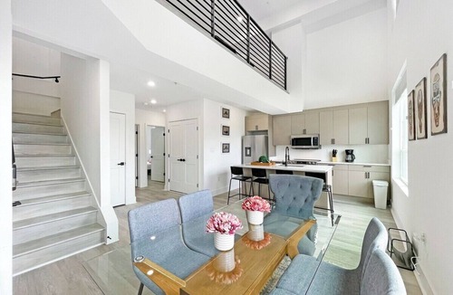 Brookland Bed & Breakfast | Brookland Penthouse with Rooftop Views & Garden View