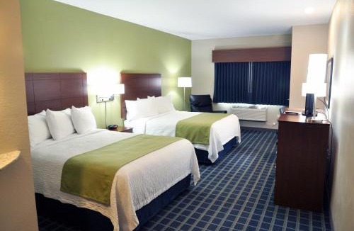 Emmetsburg Hotel | Brookstone Lodge & Suites - Emmetsburg
