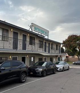East Whittier Hotel | Budget inn Whittier