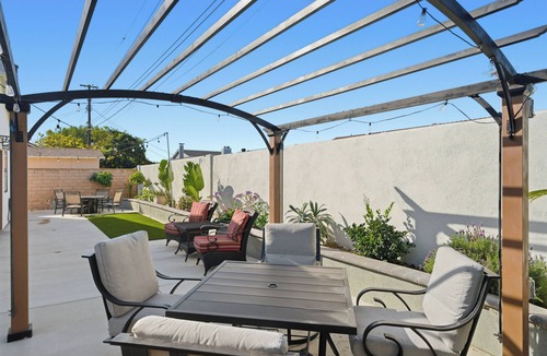 Port Hueneme House | Bungalow by the beach
