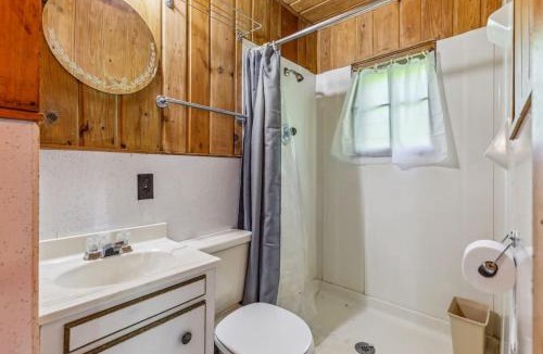 Park Rapids House | Cabin #10 2BR 1BA Timberlane Resort