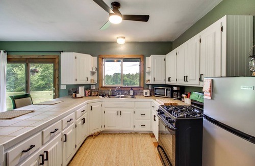 Grand Rapids Cottage | Cabin on Private Lake in Minnesota's Northwoods!
