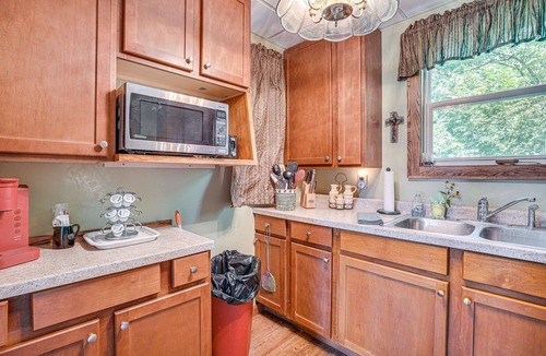 Cokato Cabin | CABIN - Pet Friendly, Lake View, Patio & Deck, Trails