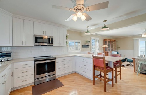 Chincoteague House | Calm Tide by Seaside Vacations and Sales