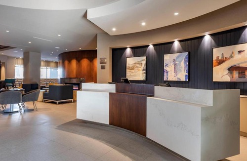 Downtown Minneapolis Hotel | Cambria Hotel Minneapolis Downtown