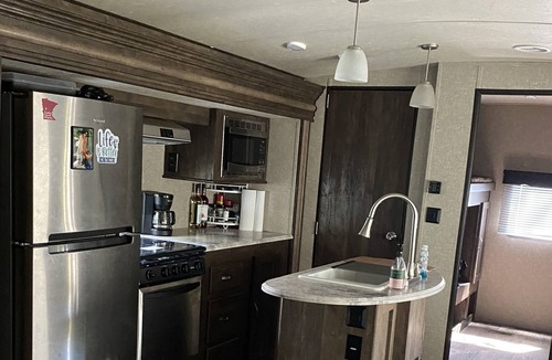 Alexandria Cabin | Camper on Lake Ida! Private Lakefront Lot!