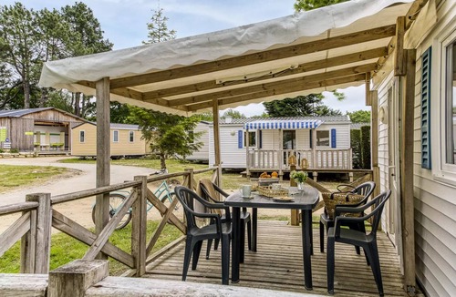 Nesles-la-Vallee House | CampingLe Grand Paris* - Comfort mobile home 3 rooms 4 people