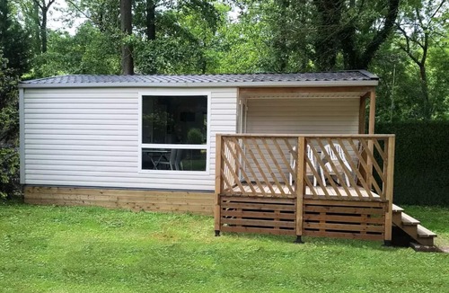 Saint-Maximin House | Campsite Le Pré des Moines * - Mobile home MARJOLAINE + 2 bedrooms 2 to 6 people - 2 pers. included in the tariff