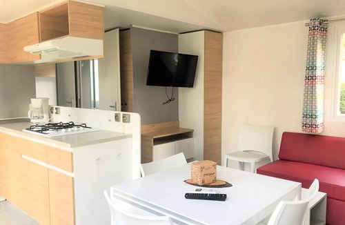 Saint-Maximin House | Campsite Le Pré des Moines * - Mobile home JASMIN + 3 bedrooms 2 to 6 people - 2 pers. included in the tariff