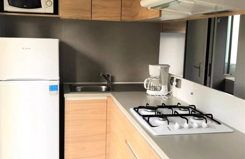 Saint-Maximin House | Campsite Le Pré des Moines * - Mobile home JASMIN + 3 bedrooms 2 to 6 people - 2 pers. included in the tariff