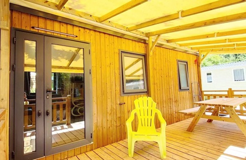 Saint-Maximin House | Campsite Le Pré des Moines * - Mobile home CANNELLE + 2 bedrooms 2 to 6 people - 2 pers. included in the tariff