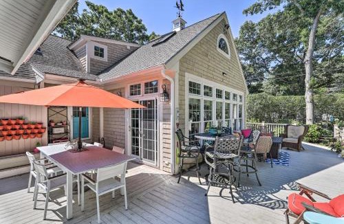 Falmouth Heights House | Cape Cod Cottage w/Deck, Grill, & Games!