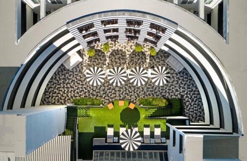 Pico - Robertson Hotel | Carlyle Inn