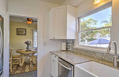 Carpinteria Apartment | Carpinteria Apt w/Hot Tub - 10 Min Walk to Beach!