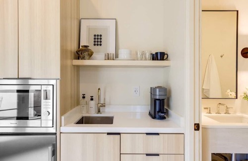 Santa Barbara Apartment | Casa De La Vina Studio 10