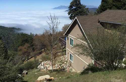 Running Springs House | Casa Pacifica-100 Mile View-Your Romantic & Family getaway.