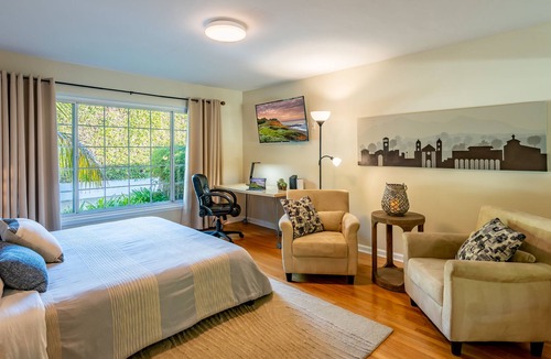 Montecito Apartment | Casa Palmas North - Cozy Montecito Beach house