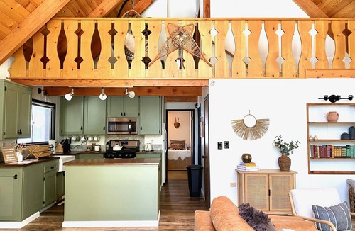 Ponderosa Cabin | Casa Pondo Retreat