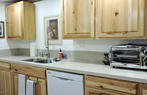 Prescott House | Casita