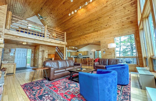 Lutsen House | Castle Rock - Cascade Beach Road - Lake Superior - Lutsen, MN - Cascade Vacation