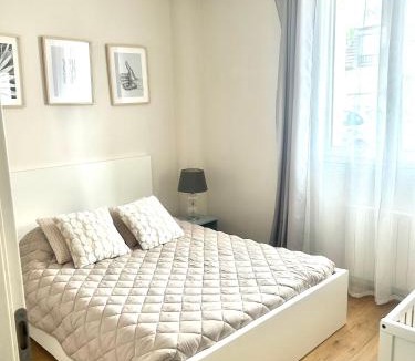 Moussy-le-Vieux Apartment | CDG STOPOVER Appartement, 10 min Charles de Gaulle,Parc Asterix,Paris