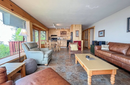 Lutsen House | Cedar Allee Cabin - Lake Superior - Lutsen, MN - Cascade Vacation Rentals