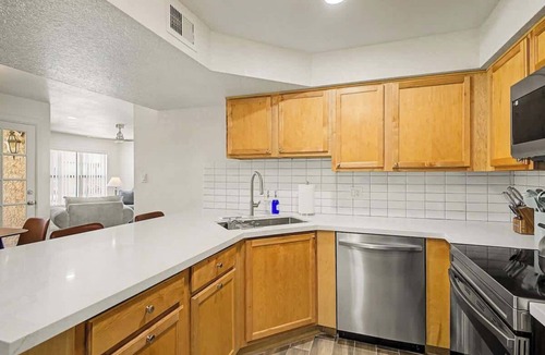 Central Scottsdale Apartment | Central Scottsdale Haven Condo