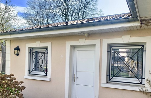 Chelles Apartment | Chambre Moderne Dans Logement Indépendant