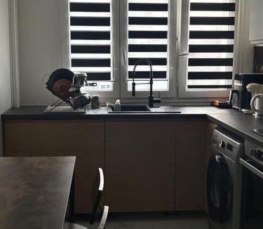 Colombes House | Chambre privée dans un appartement partagé