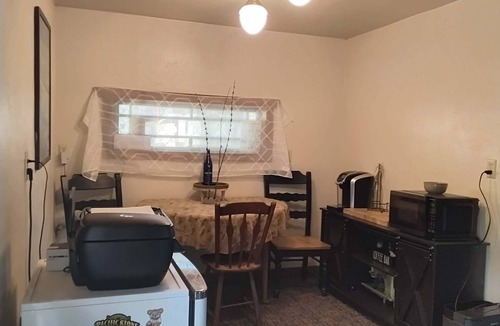 Pinehurst Cabin | Charming 1-bedroom cabin in tranquil Miramonte perfect for getaway