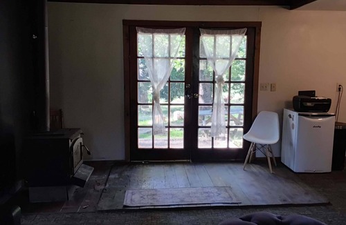 Pinehurst Cabin | Charming 1-bedroom cabin in tranquil Miramonte perfect for getaway