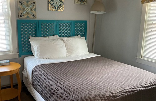 Fish Creek Cottage | Charming 1 bedroom duplex in Fish Creek - Perfect for a little hideaway