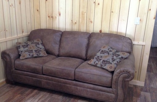 Markville Apartment | Charming 2 bedroom cabin at a resort near Hinckley, located near the WI border