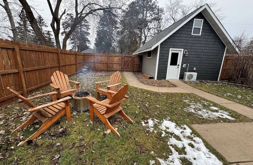 Crosby House | Charming 2-bedroom house with game room WiFi, AC on Cuyuna trails in Crosby