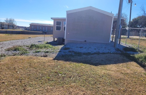 Eudora House | Charming 2-bedroom house with WiFi, AC in wonderful Eudora