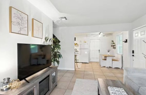 Slidell House | Charming 3-bedroom farmhouse near New Orleans