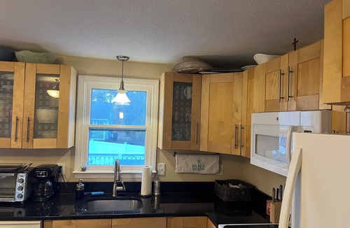 Teaticket House | Charming 3-bedroom house with WiFi in Falmouth