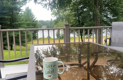 Nekoosa Cottage | Charming 3-bedroom plus loft cottage on Lake Arrowhead and near Sand Valley!