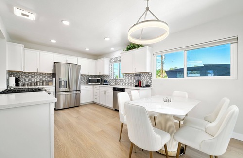 Palm Springs House | Charming 3-bedroom house with WiFi, AC in wonderful Palm Springs