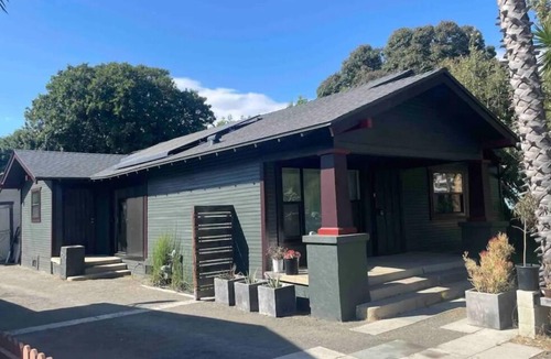 Willmore House | Charming 3-BRM House in enchanting Long Beach Historic Wilmore District w/WiFi