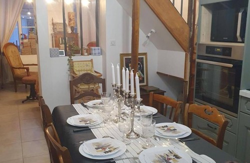 Nourard-le-Franc Cottage | Charming 4-Bed Home with Garden, Wi-Fi, and Modern Amenities in Picardy