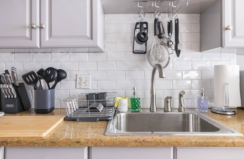 Near Northeast House | Charming 4 Bedroom House!1 Mile from Capitol Hill!