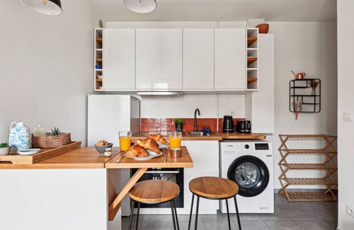 Les Puces de Saint-Ouen Apartment | Charming apartment near Montmartre