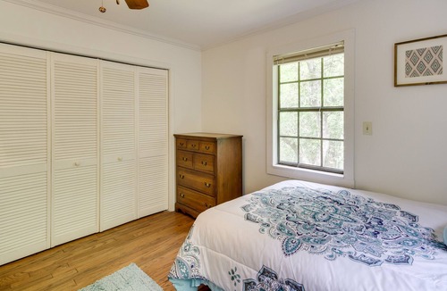 Shoreline Park Cottage | Charming Bay St Louis Cottage - 4 Mi to Casino!