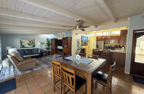 Pierpont Bay Cottage | Charming Beach Cottage Steps to the Sand Spacious Patio A/C