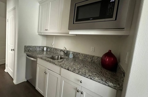Menifee Apartment | Charming Casita with private entrance in beautiful and secure neighborhood.