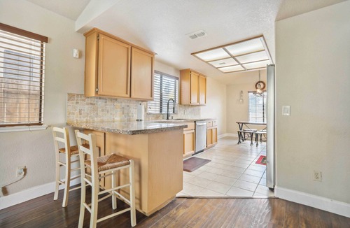 Elk Grove House | Charming Elk Grove Home - 15 Mi to Sacramento!
