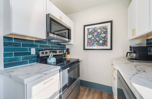 Appleton Apartment | Charming, Furnished Retreat with a Yard—Just Minutes from Downtown Appleton