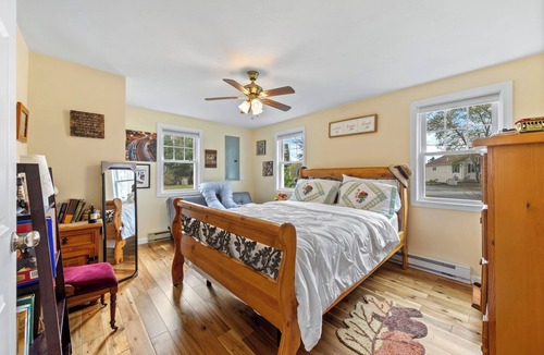 Wareham House | Charming house, with water views, private beach dining and shopping
