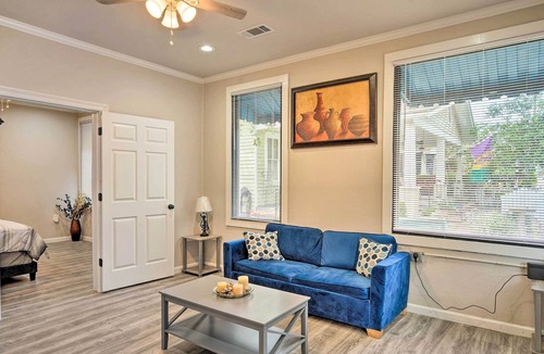 New Roads House | Charming Louisiana Home: Walk to Shops & More